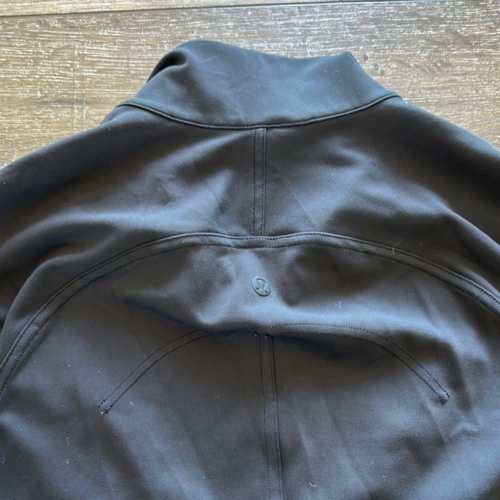 Lululemon Jacket - Picture 2 of 3